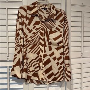 NWOT Papermoon Geometric Blouse